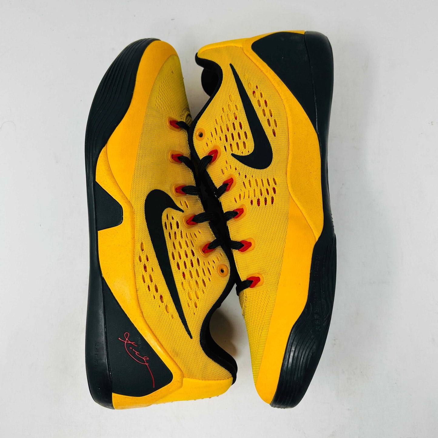 Nike Kobe 9 EM Low Bruce Lee