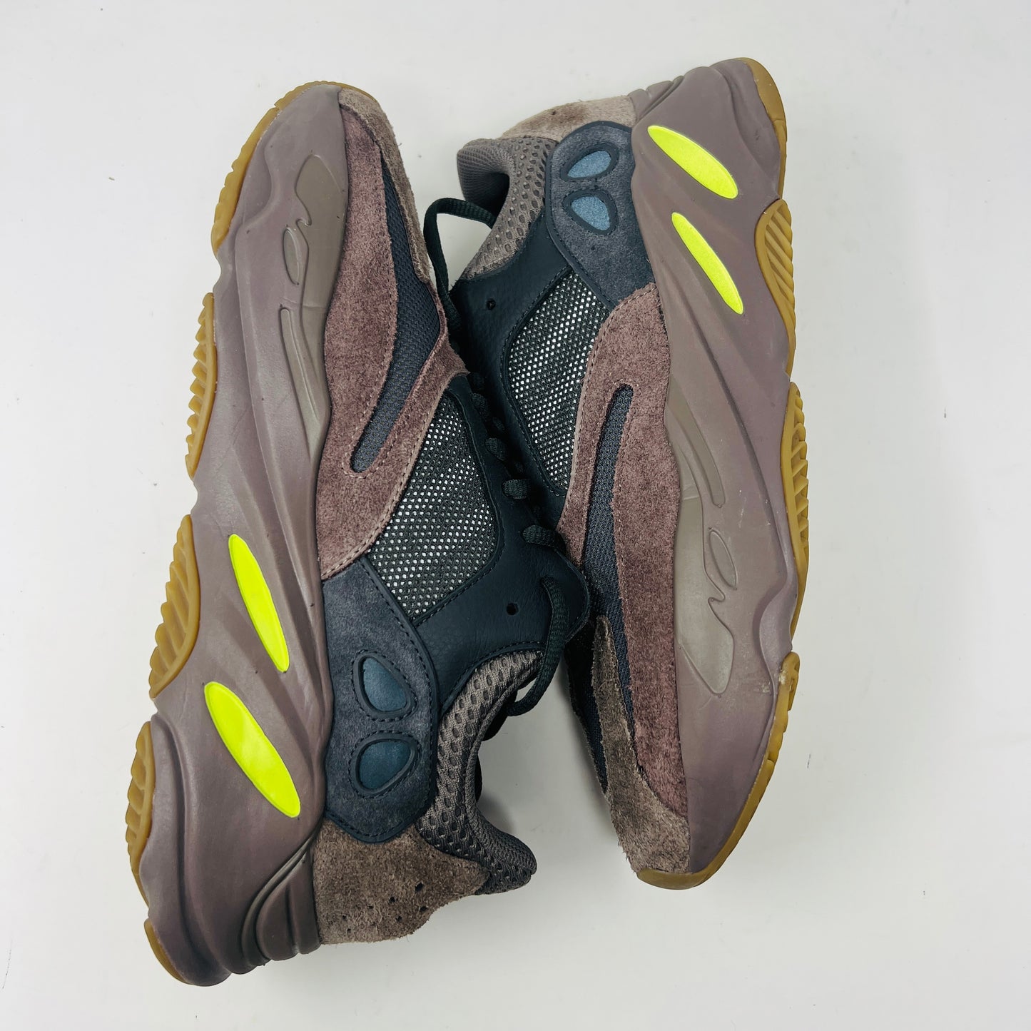 adidas Yeezy Boost 700 Mauve
