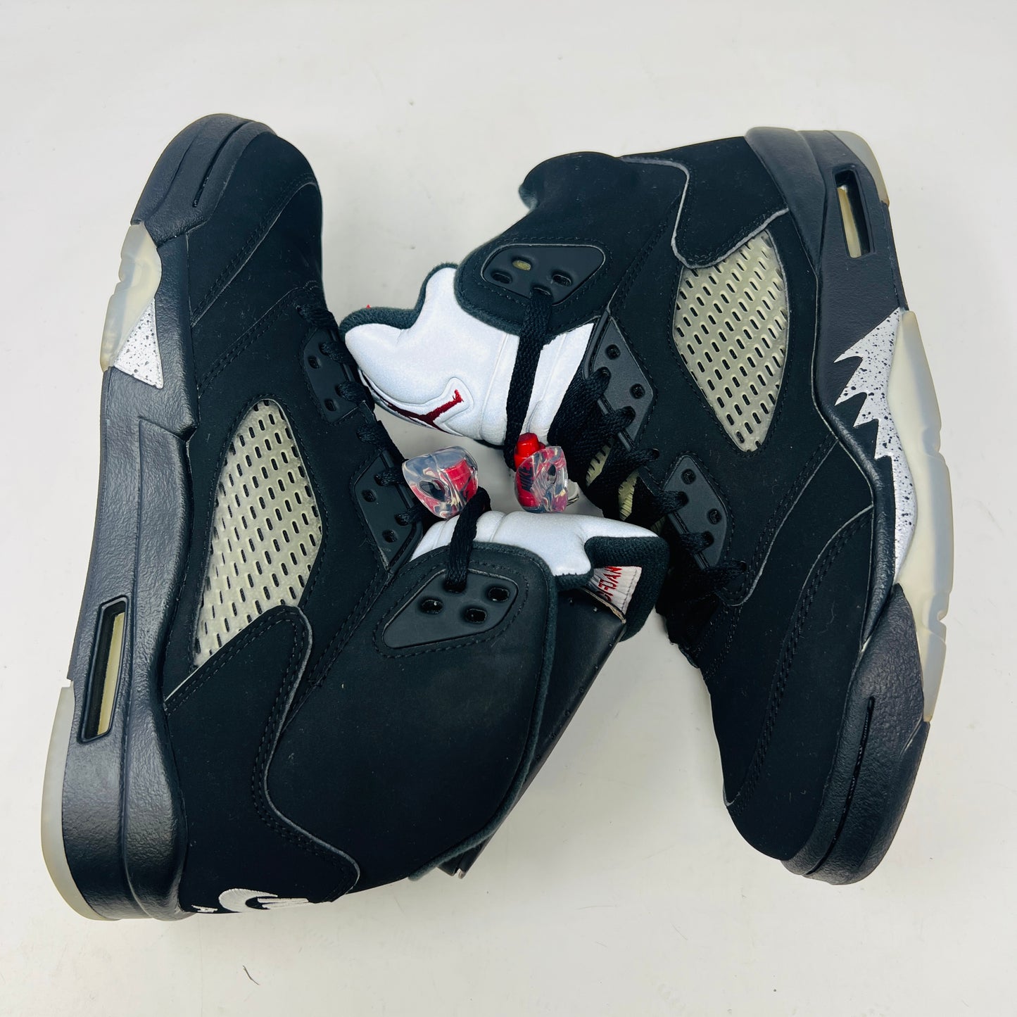 Jordan 5 Retro Black Metallic (2016)