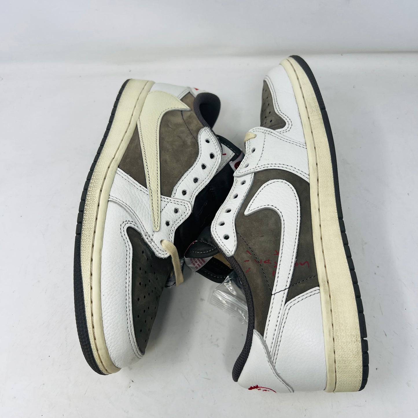 Jordan 1 Retro Low OG SP Travis Scott Reverse Mocha