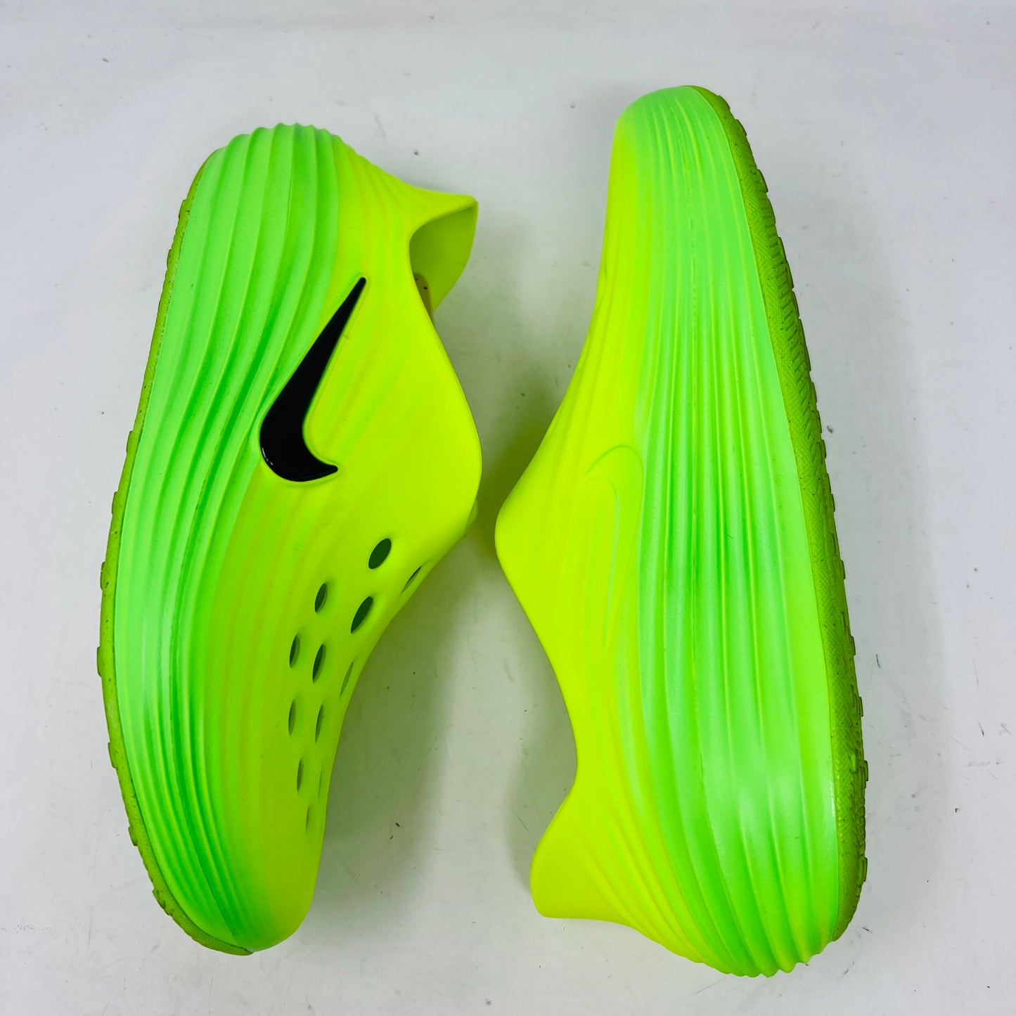 Nike ReactX Rejuven8 Green Strike