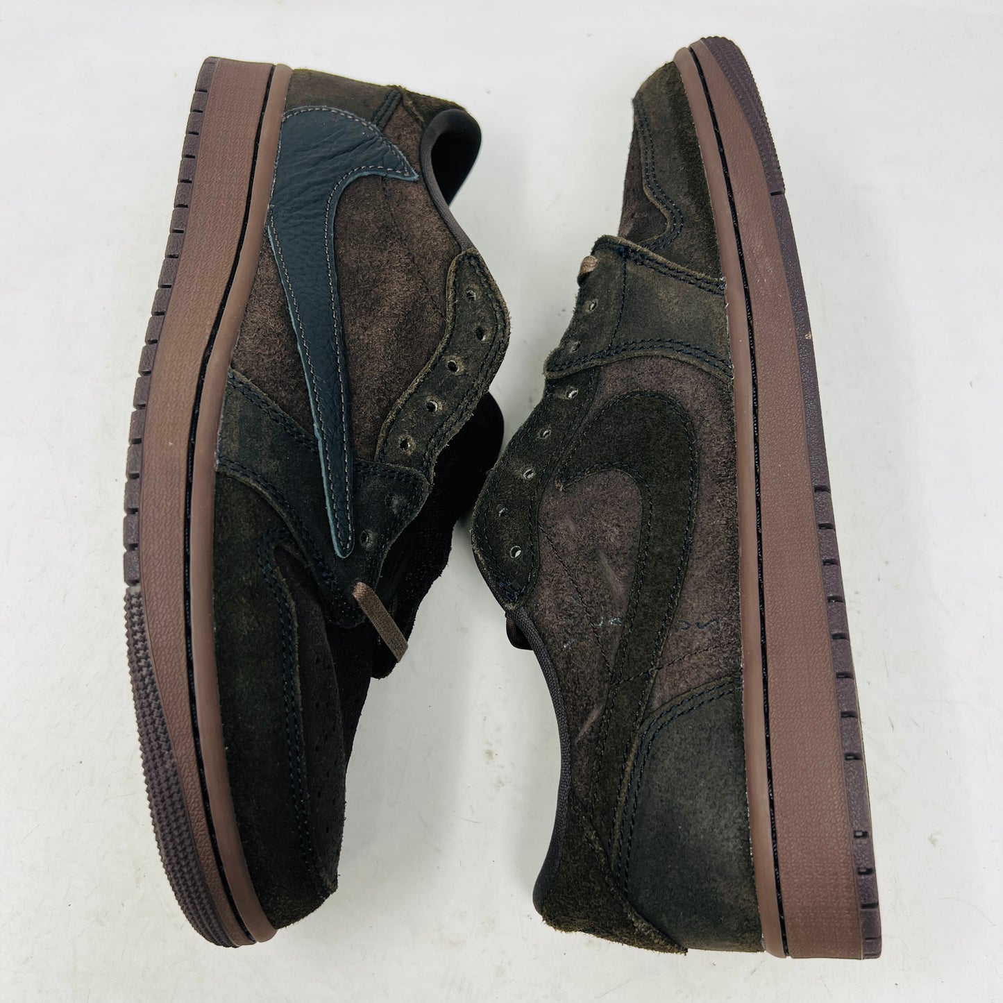 Jordan 1 Retro Low OG SP Travis Scott Velvet Brown