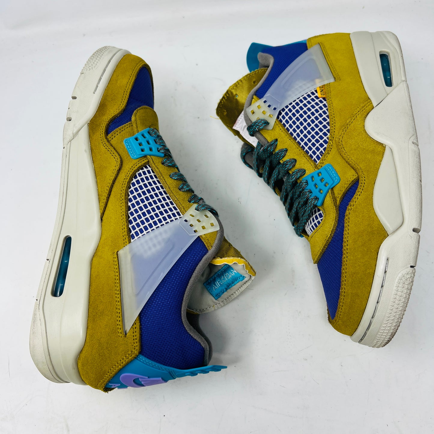 Jordan 4 Retro  Union Desert Moss