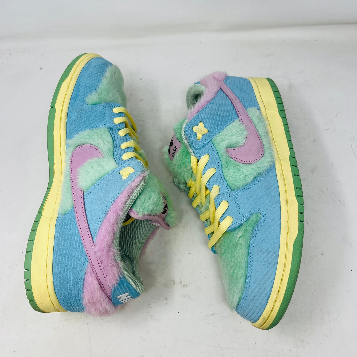 Nike SB Dunk Low Verdy Visty