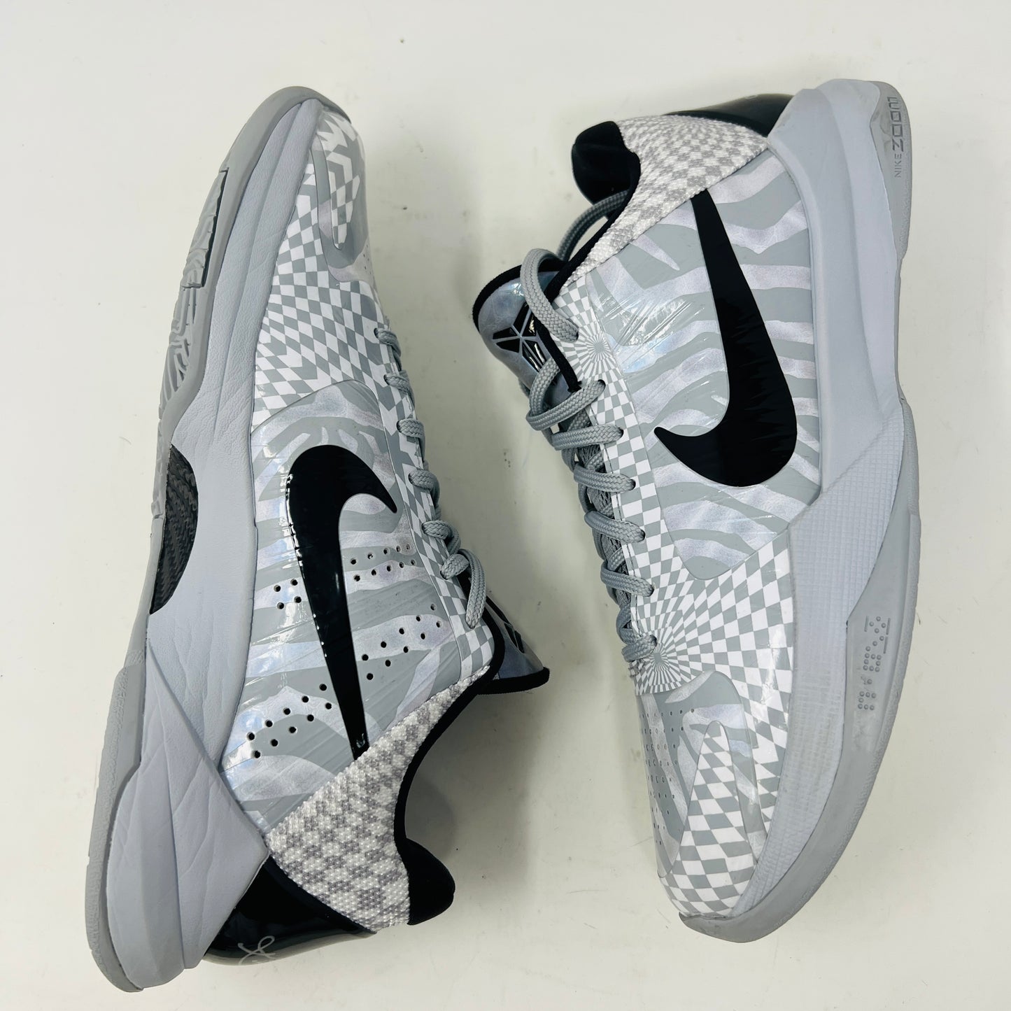 Nike Kobe 5 Protro Zebra PE
