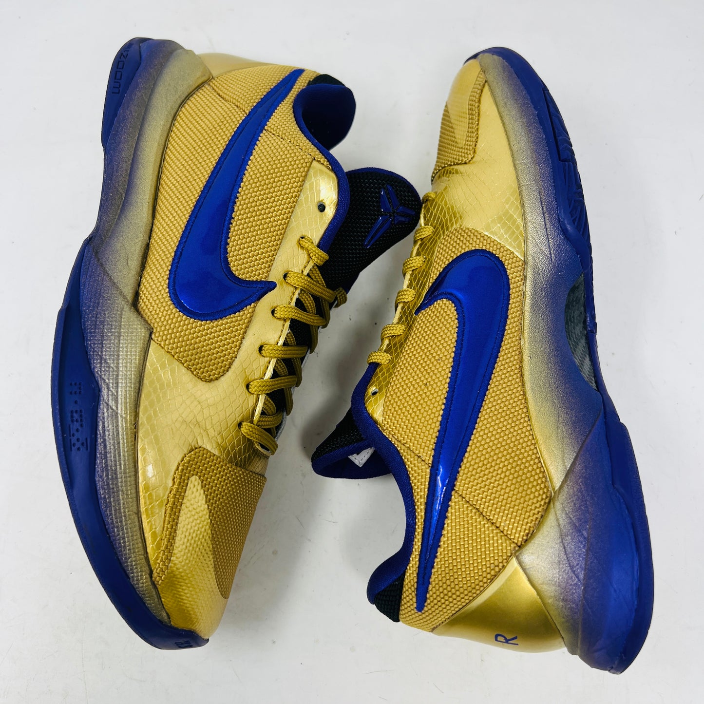 Nike Kobe 5 Protro Undefeated Hall of Fame