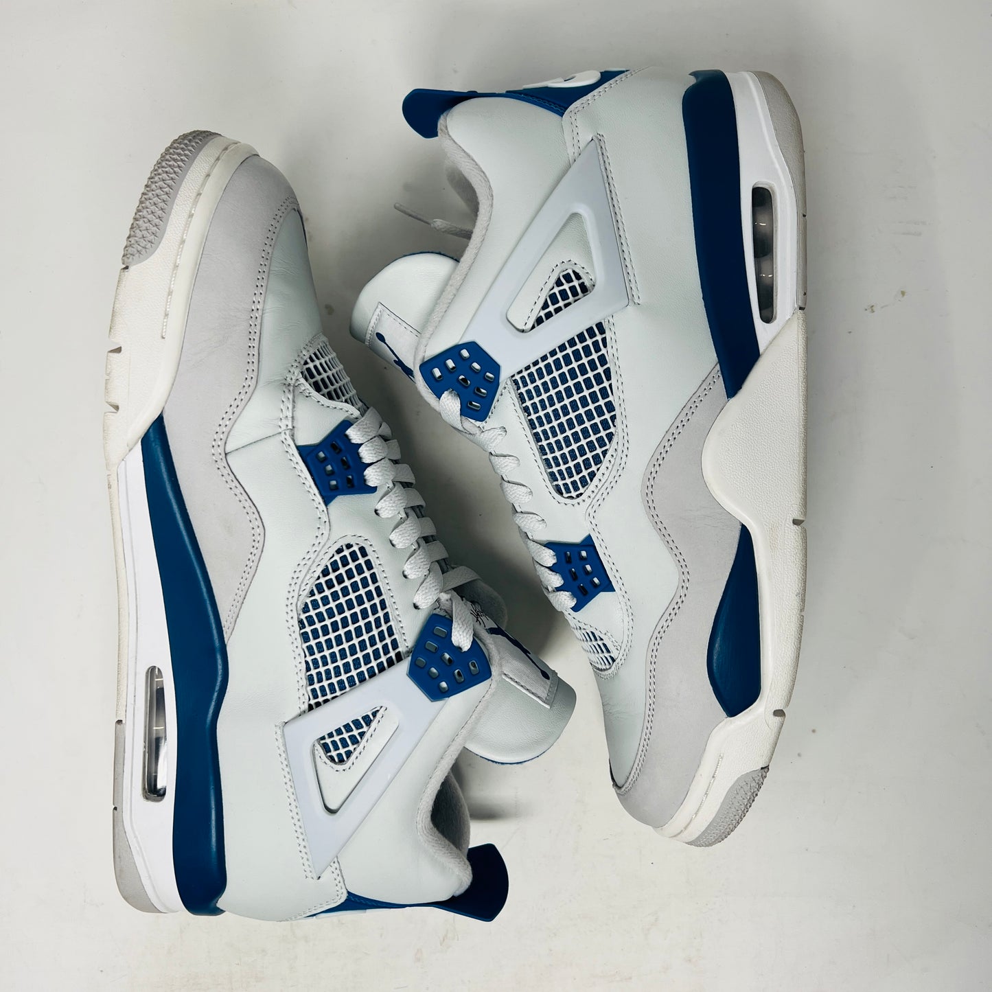 Jordan 4 Retro Military Blue (2024)