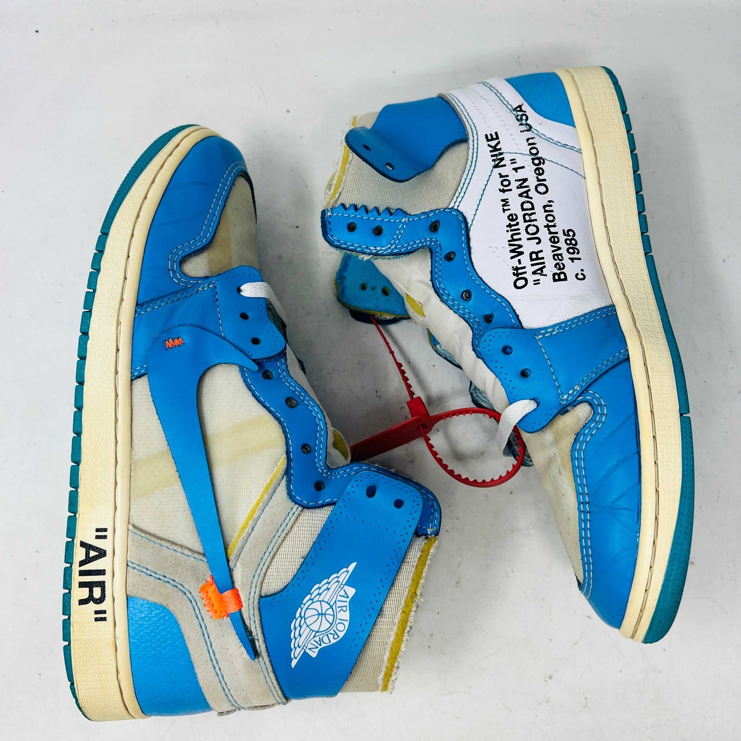 Jordan 1 Retro High Off-White University Blue