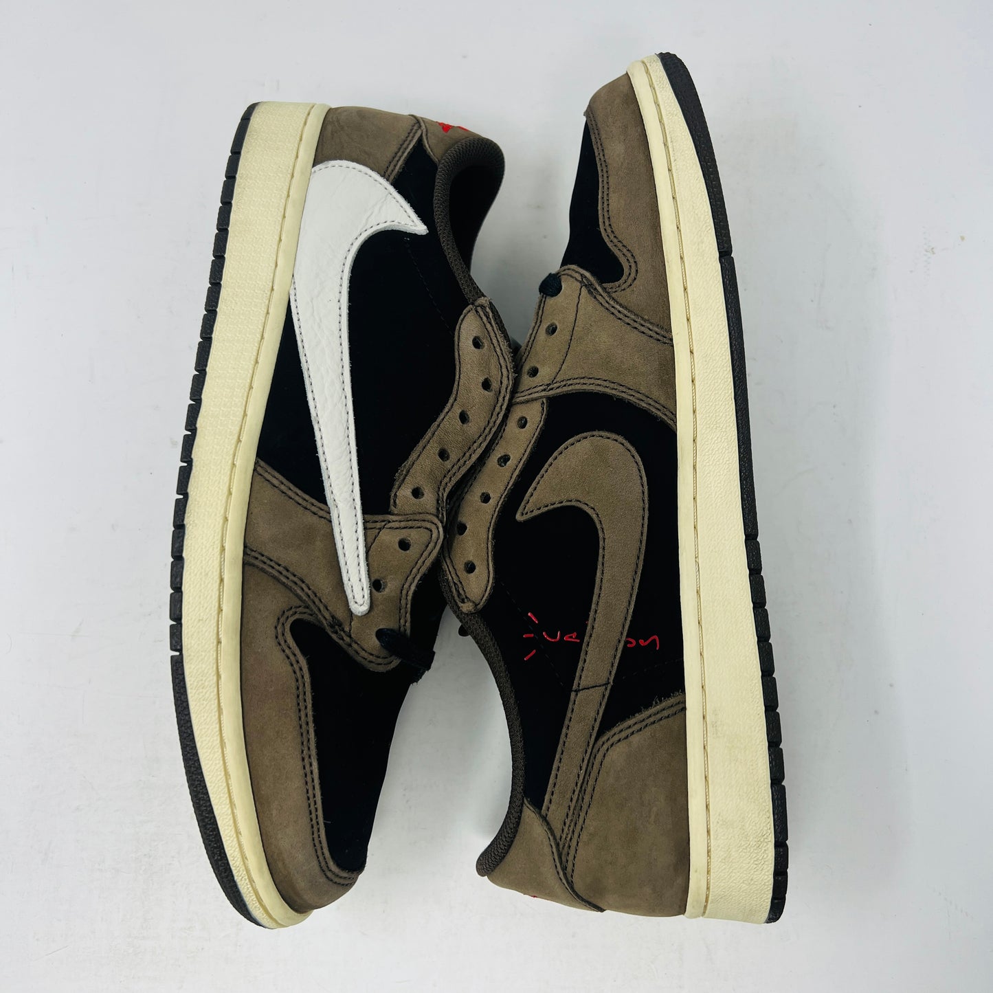 Jordan 1 Retro Low OG SP Travis Scott Mocha