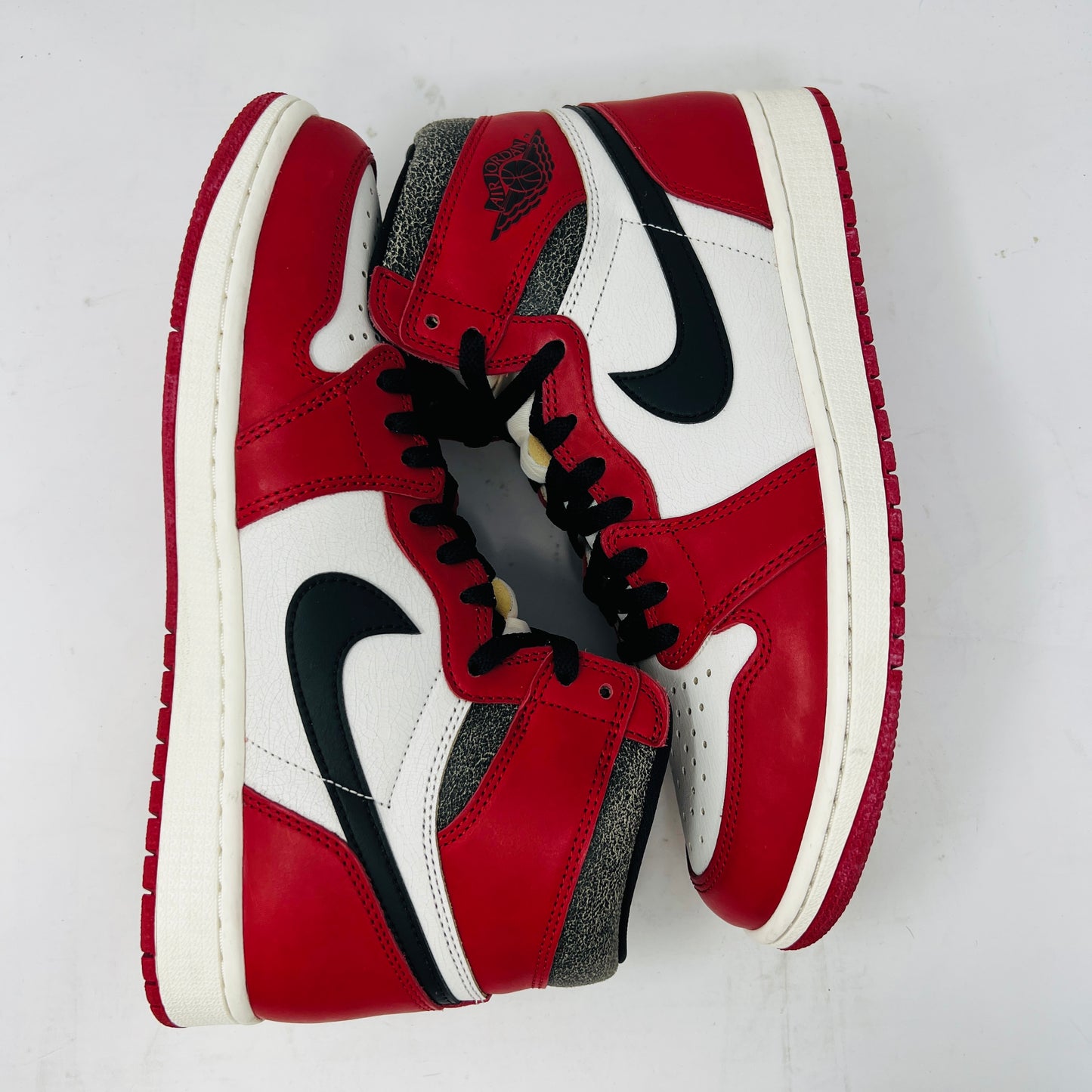 Jordan 1 Retro High OG Chicago Lost and Found