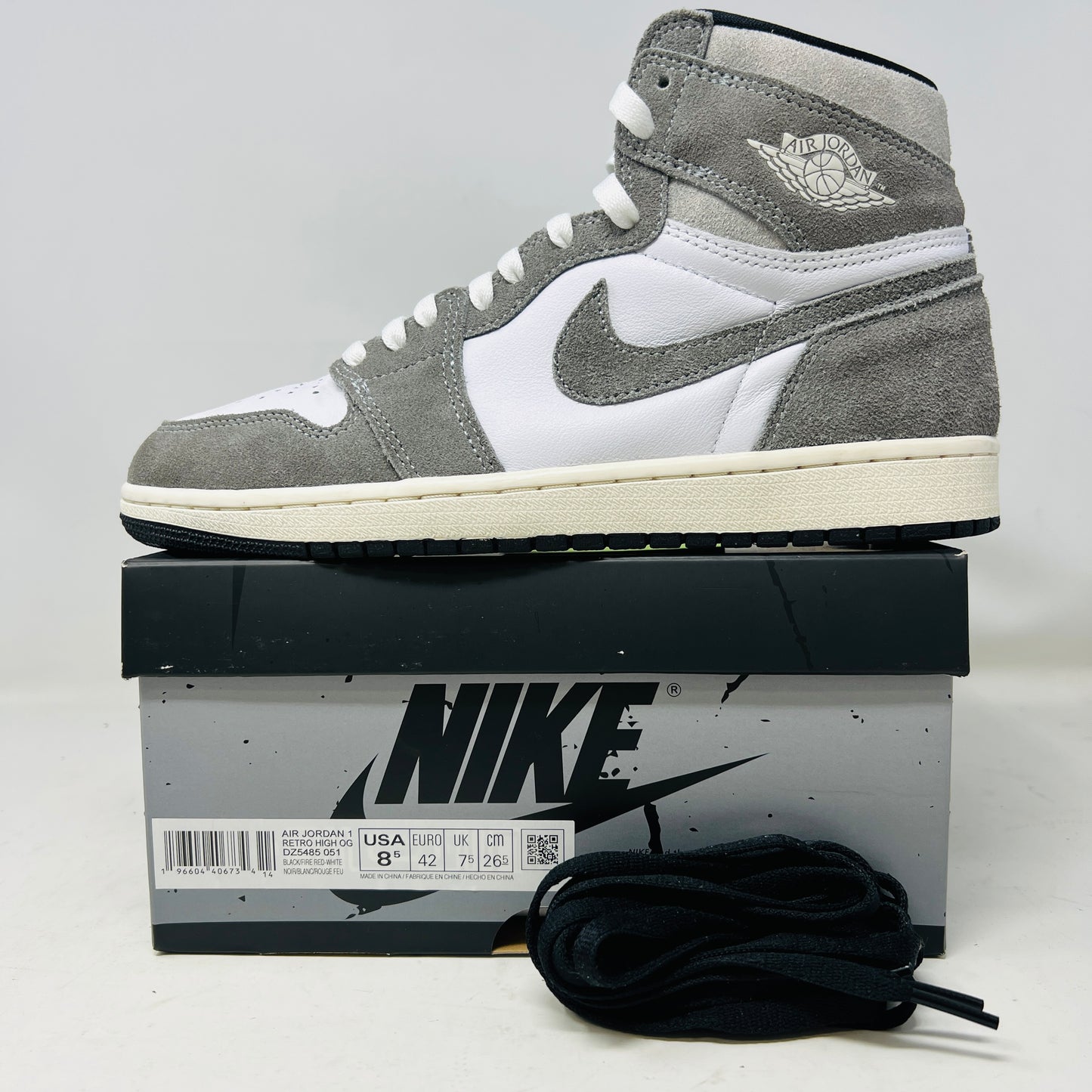 Jordan 1 Retro High OG Washed Black