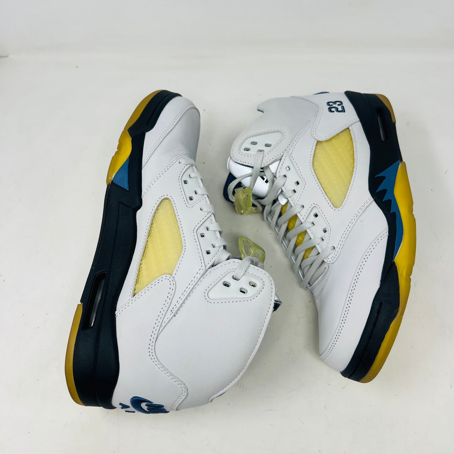 Jordan 5 Retro A Ma Maniére Dawn (Women's)