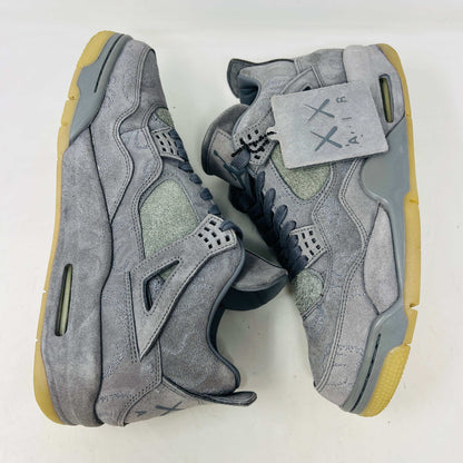 Jordan 4 Retro Kaws