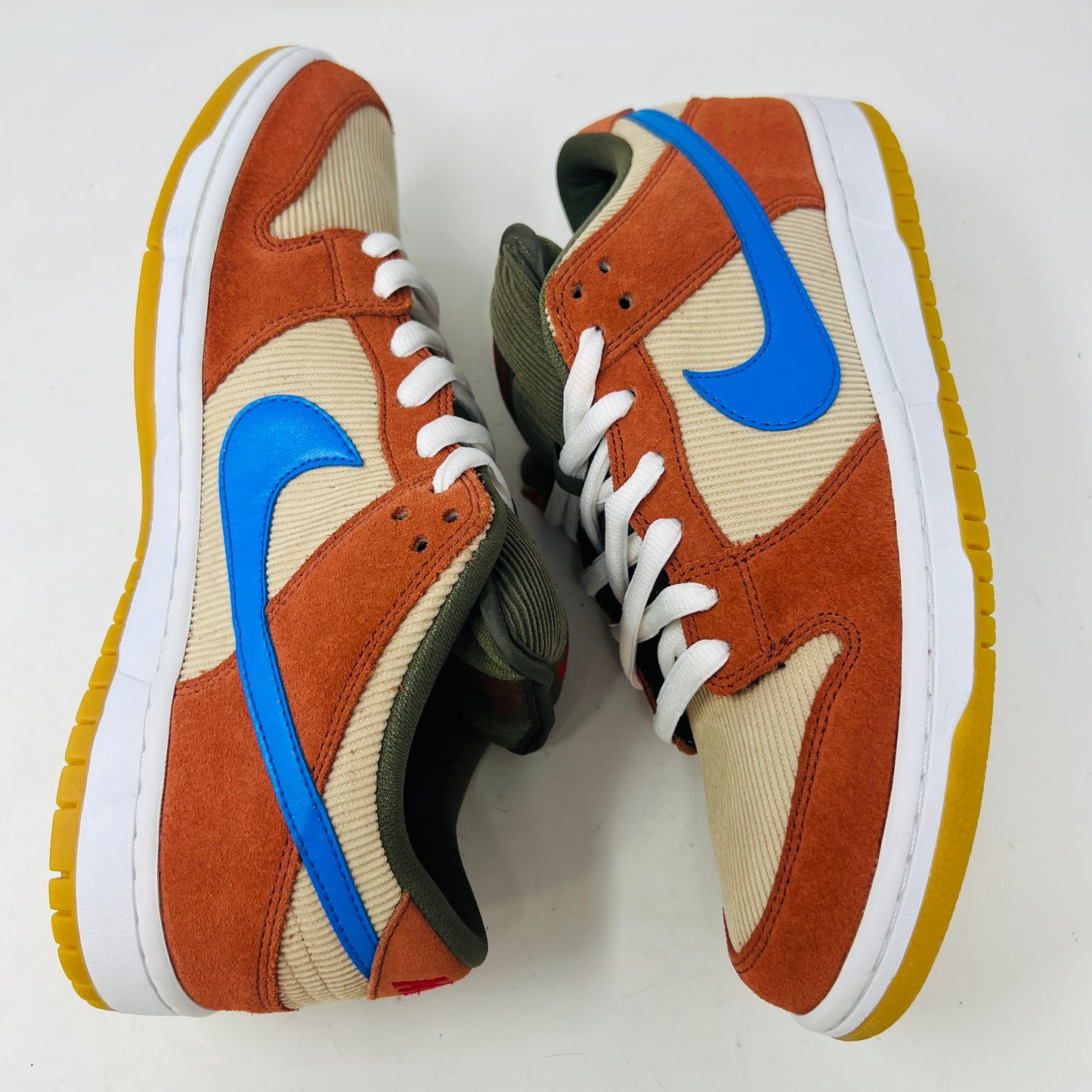 Nike SB Dunk Low Corduroy Dusty Peach