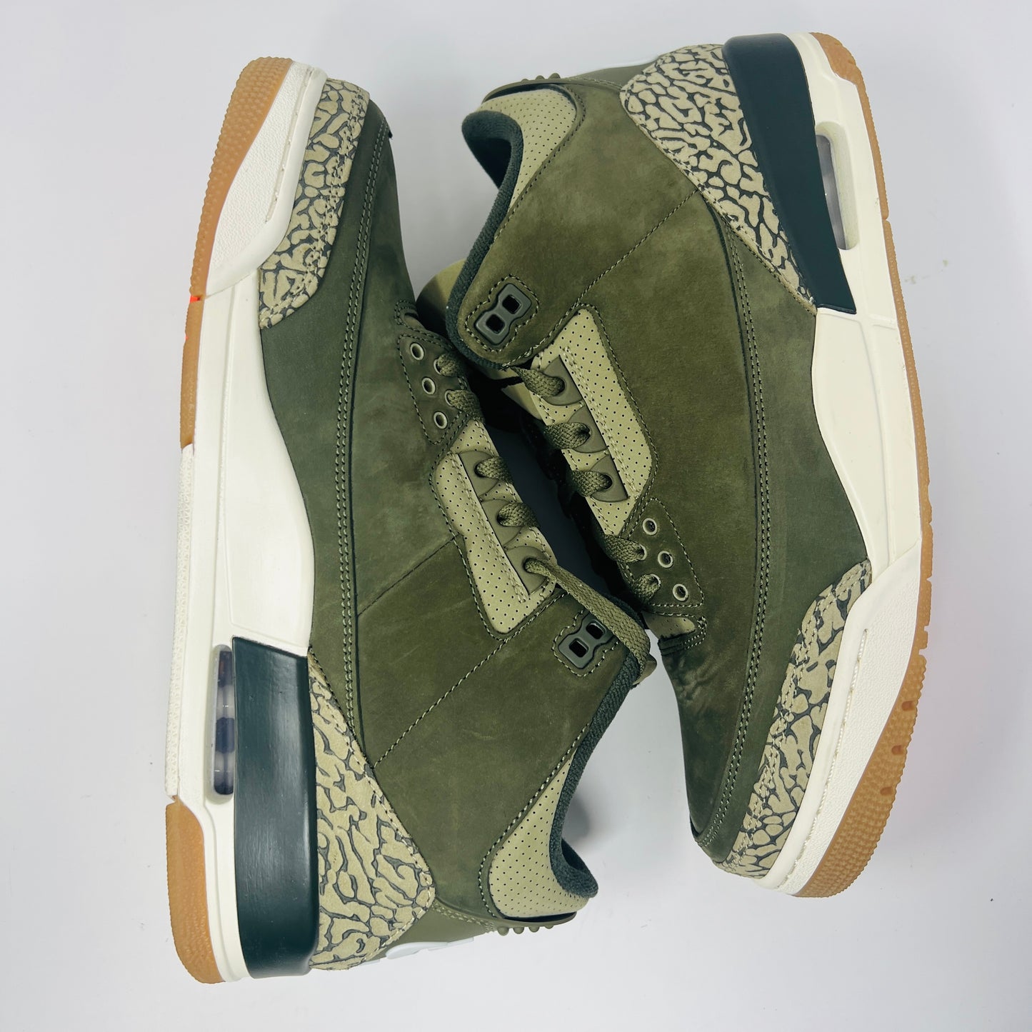 Jordan 3 Retro Family Affair