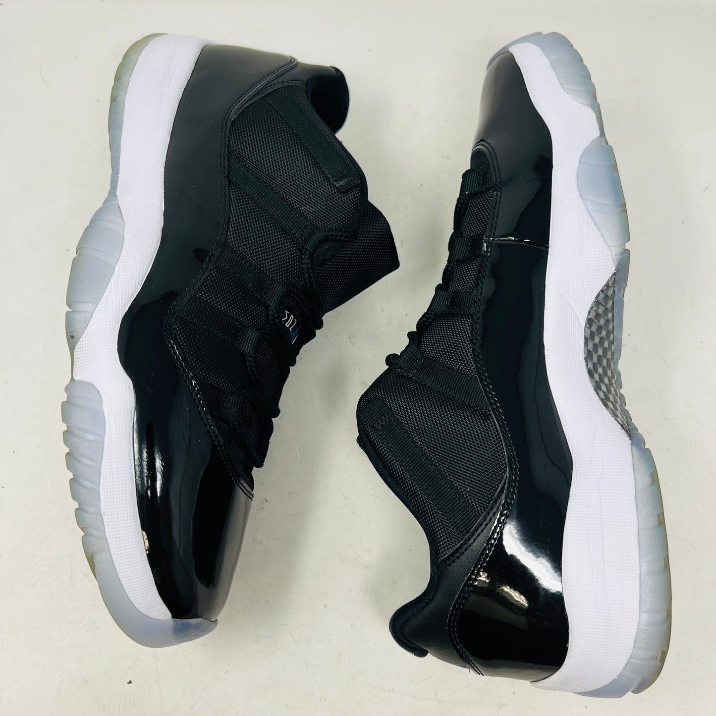 Jordan 11 Retro Low Space Jam