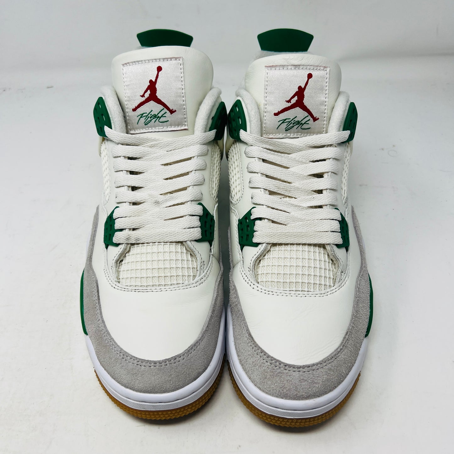 Jordan 4 Retro SB Pine Green
