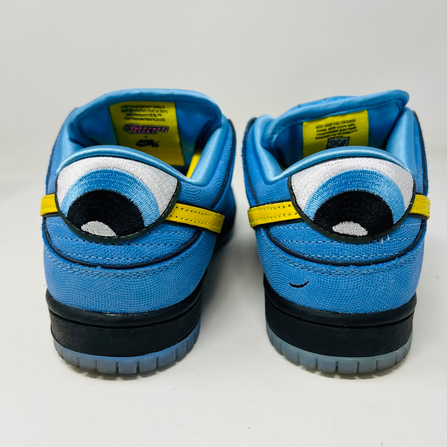 Nike SB Dunk Low The Powerpuff Girls Bubbles sneaker, blue and yellow, includes extra laces, 2023 model.