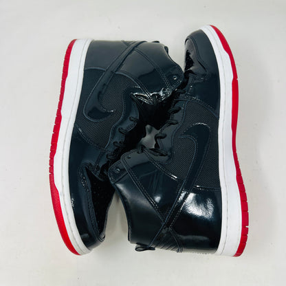 Nike SB Dunk High Bred