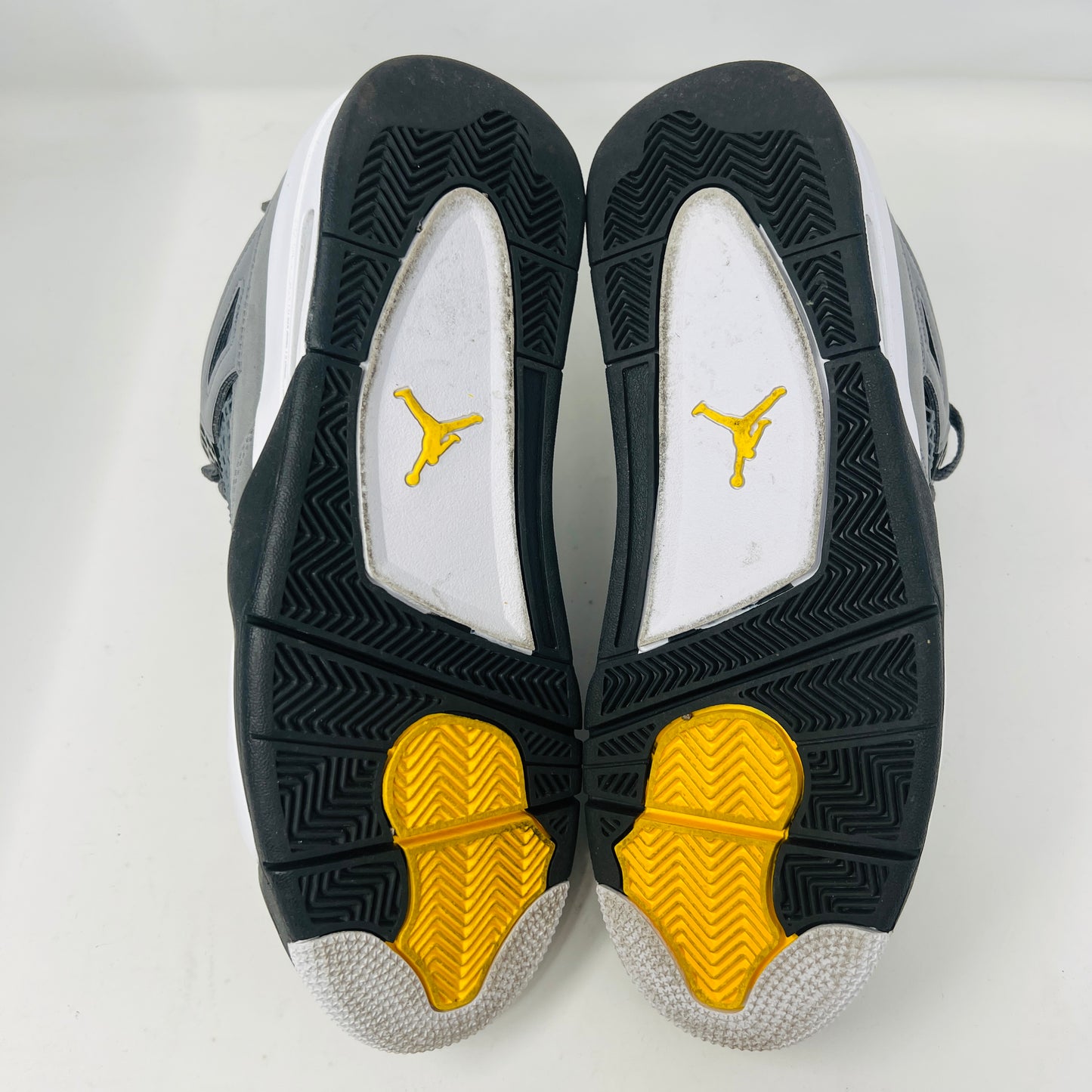 Jordan 4 Retro Cool Grey (2019)