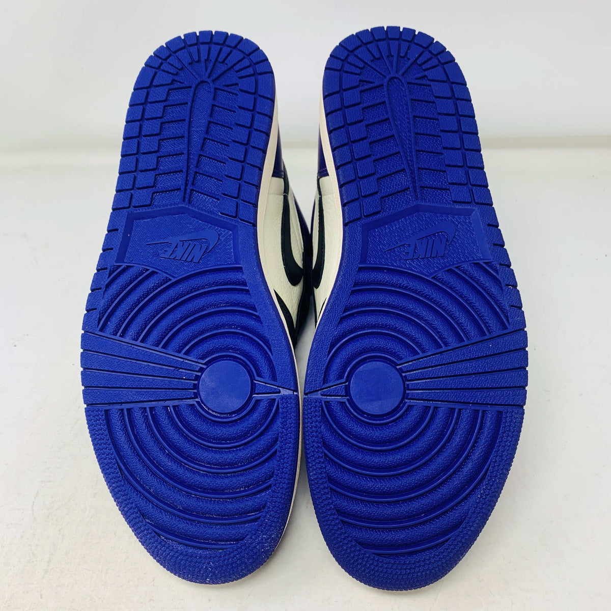 Jordan 1 Court Purple 1.0 sneaker soles, brand new, 2018 model.