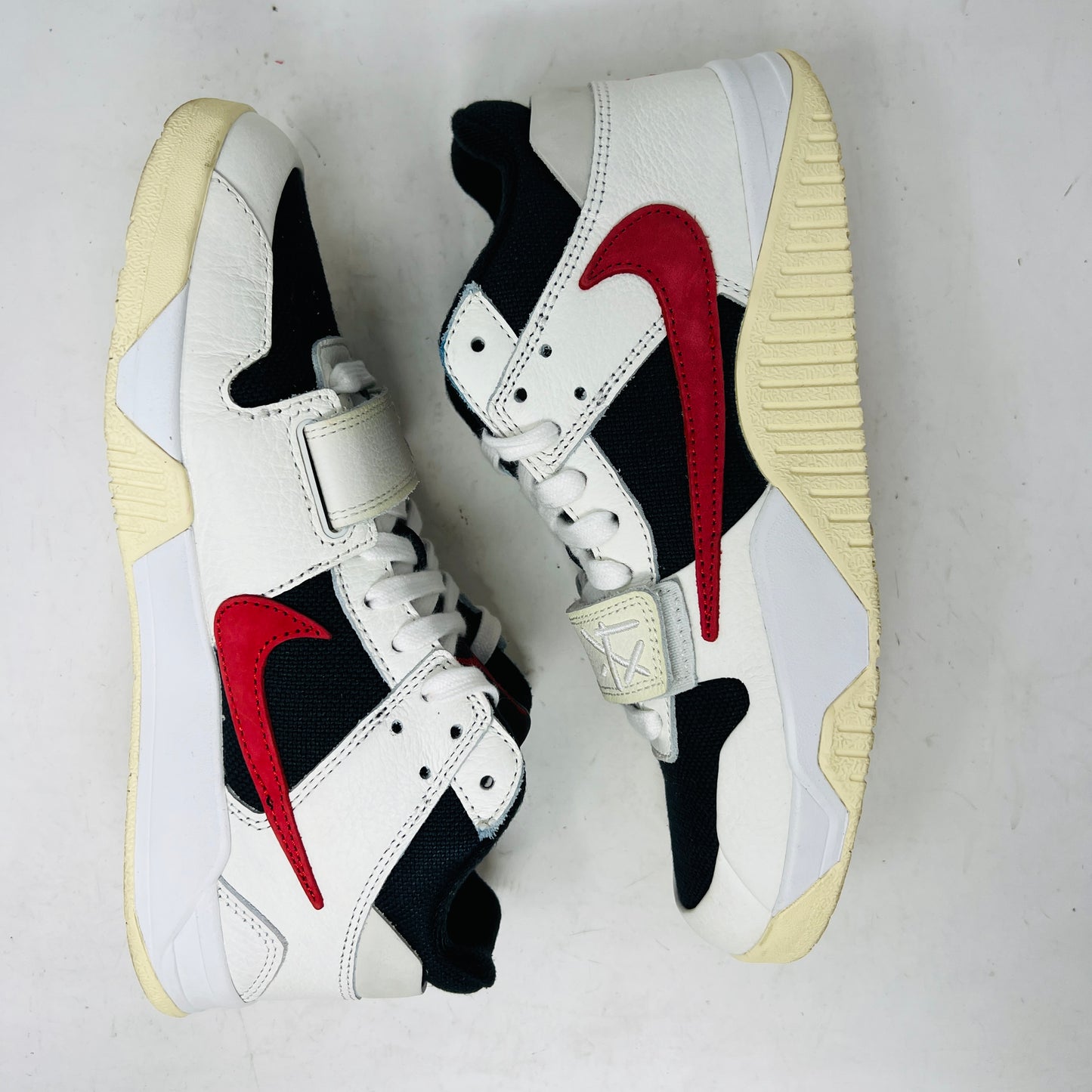 Jordan Jumpman Jack TR Travis Scott University Red