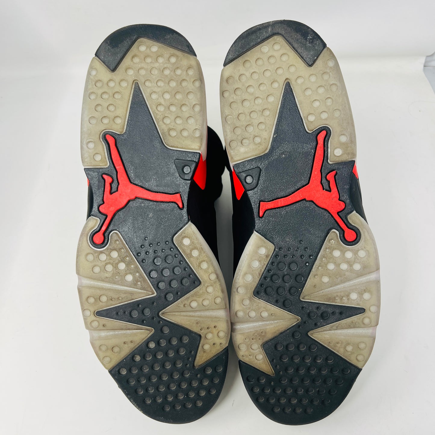 Jordan 6 Retro Black Infrared (2019)