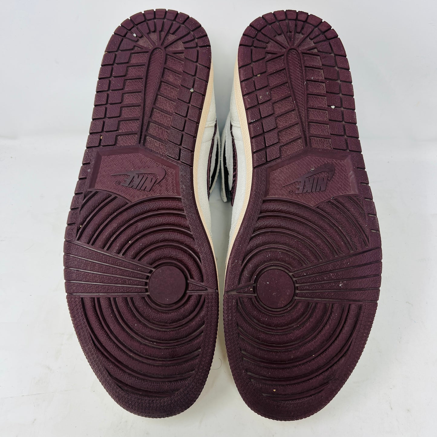 Jordan 1 Retro High OG A Ma Maniére