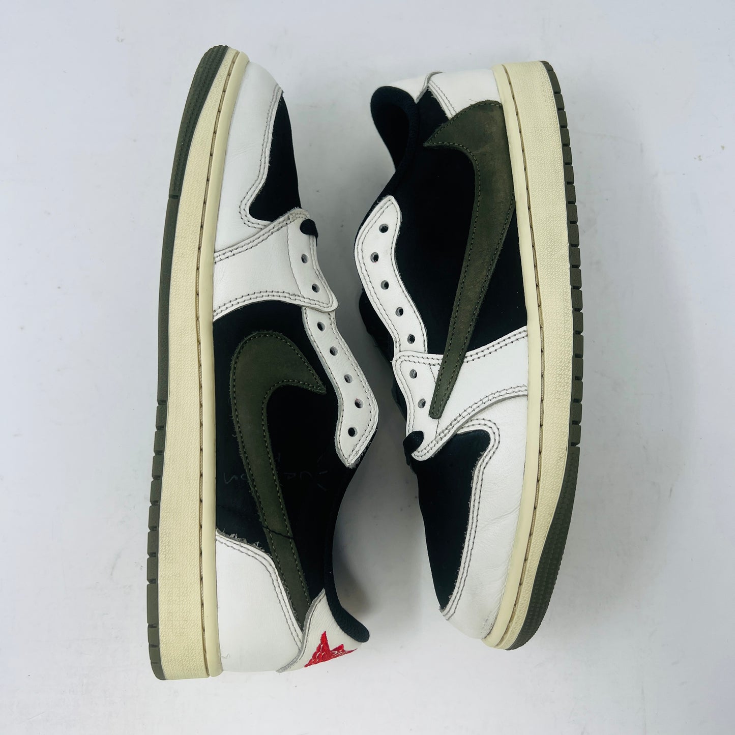 Jordan 1 Retro Low OG SP Travis Scott Olive (Women's)