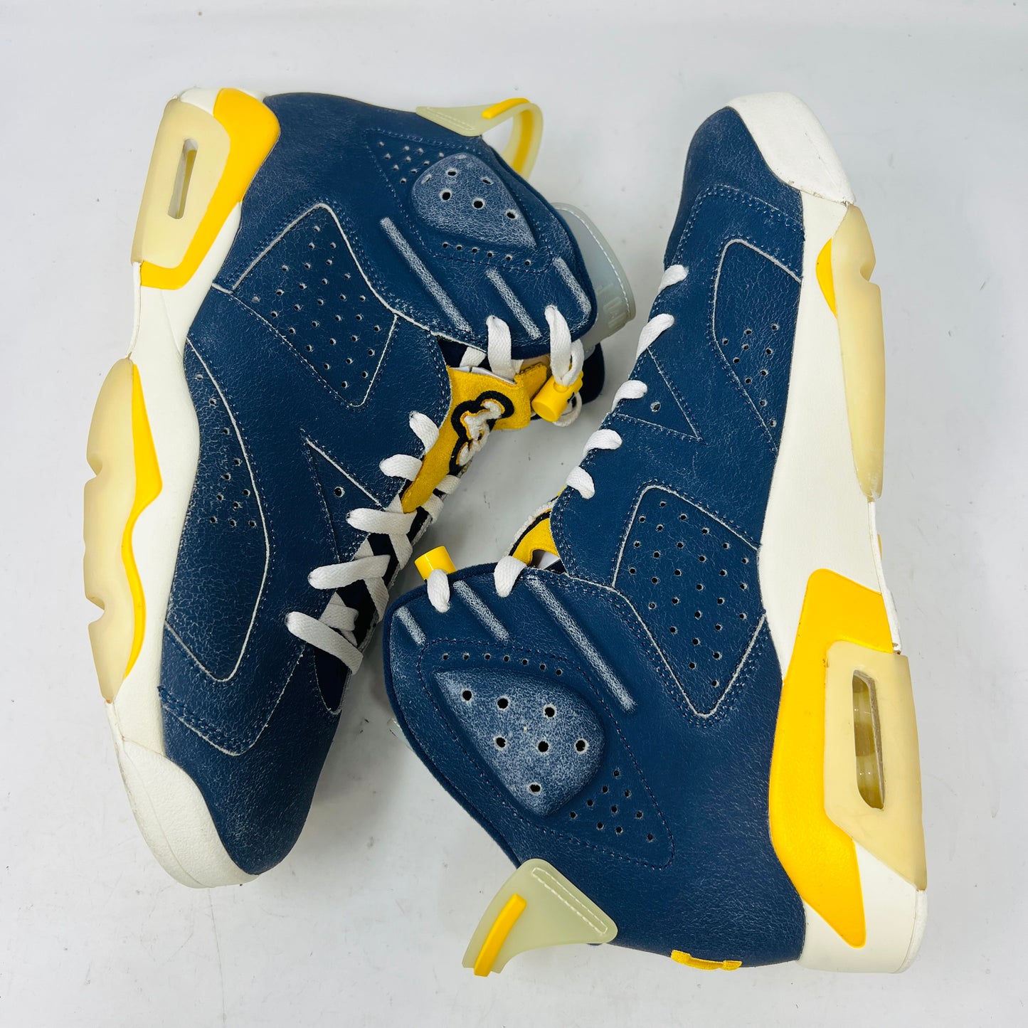 Jordan 6 Retro Michigan PE