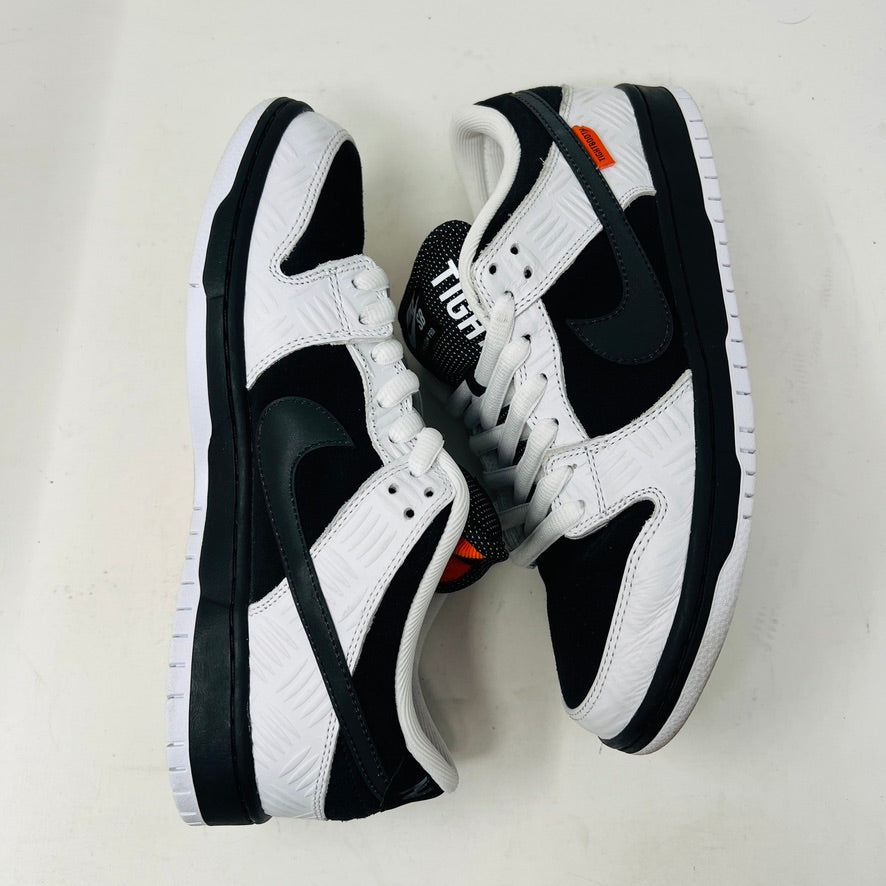 Nike SB Dunk Low TIGHTBOOTH