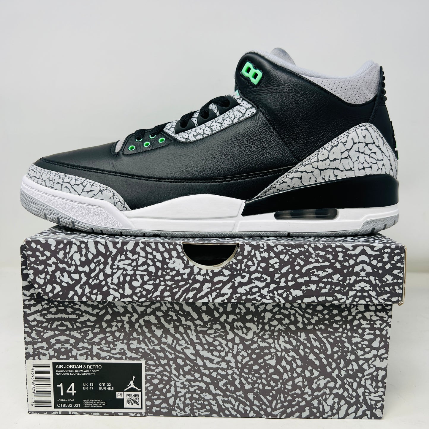 Jordan 3 Retro Green Glow