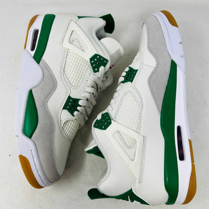 Jordan 4 Retro SB Pine Green