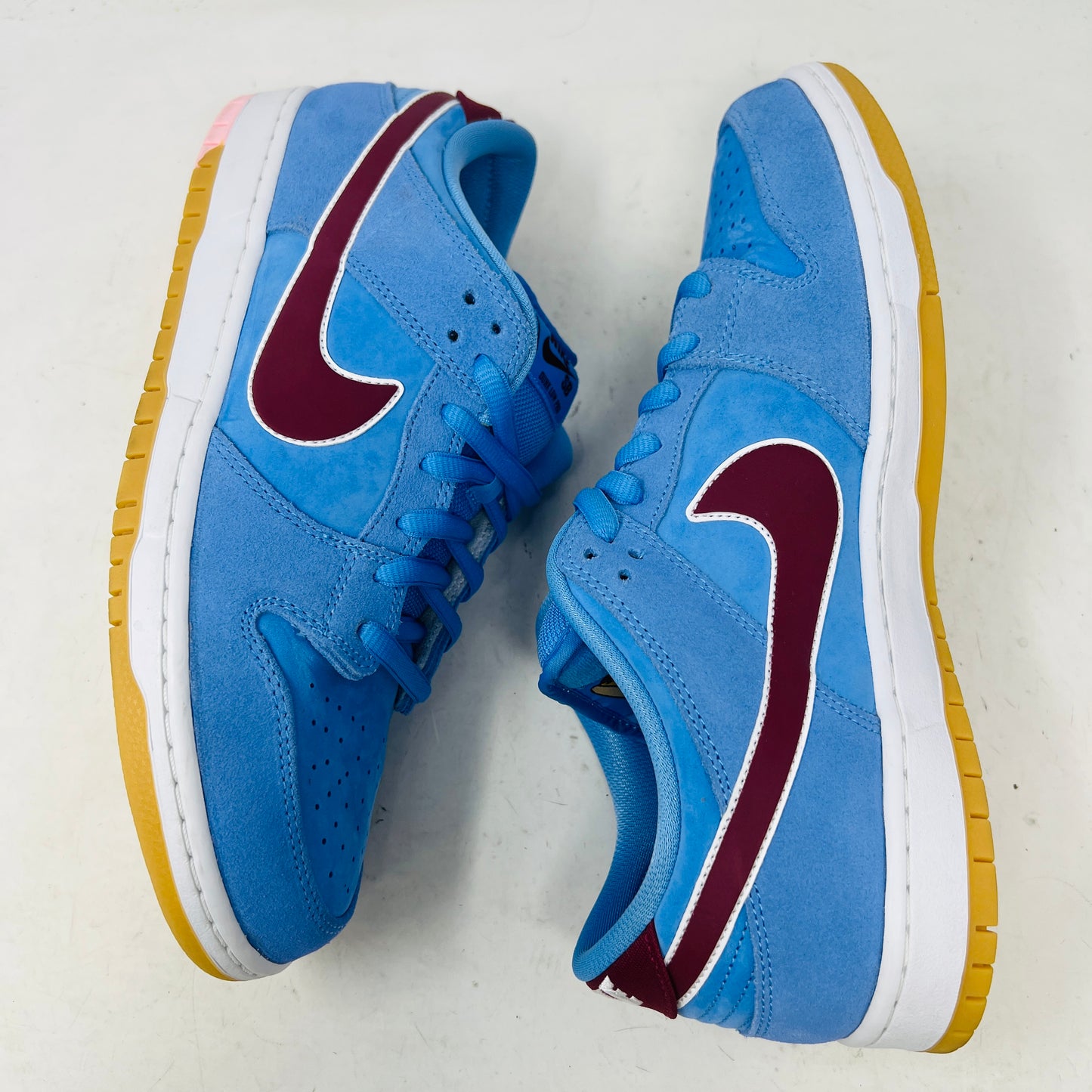 Nike SB Dunk Low Philadelphia Phillies
