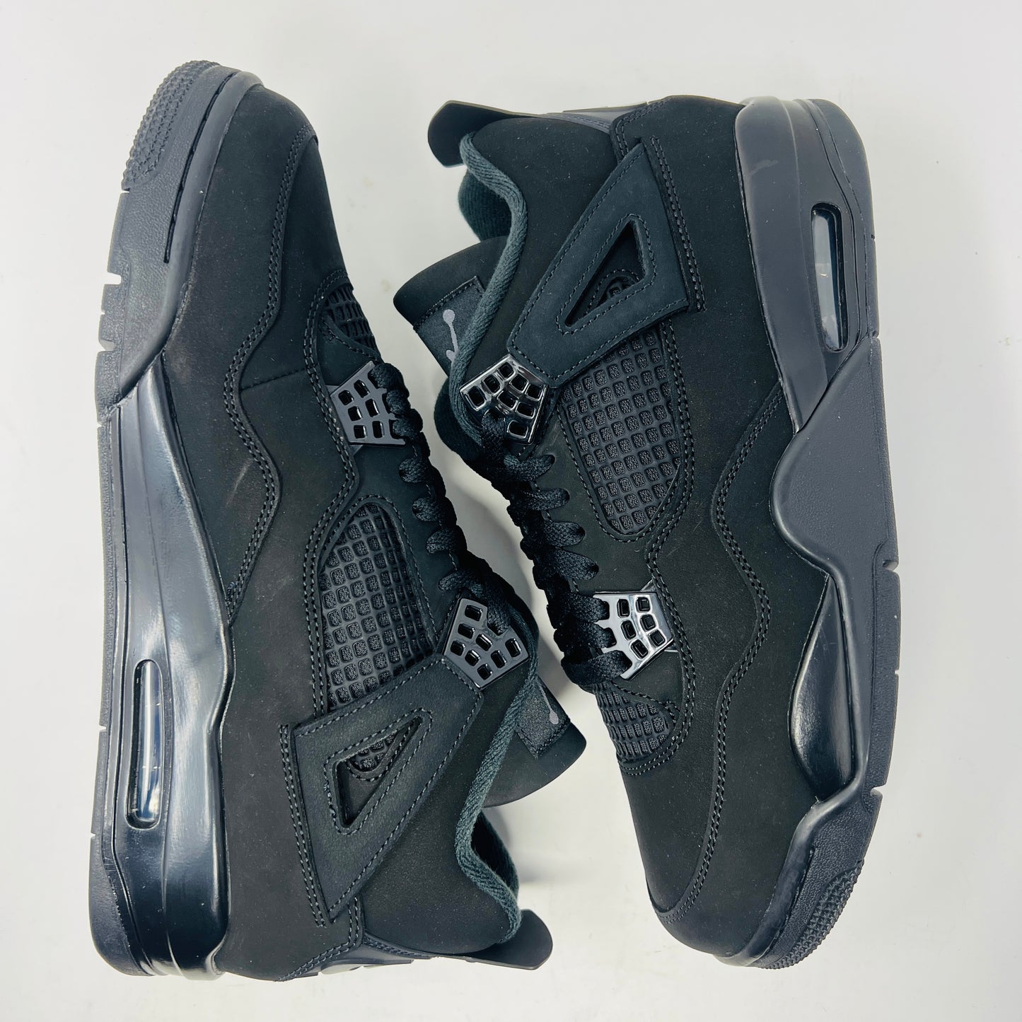 Jordan 4 Retro Black Cat (2025)