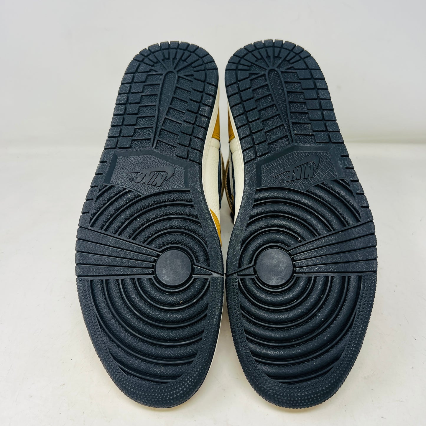 Jordan 1 Retro High Rookie of the Year