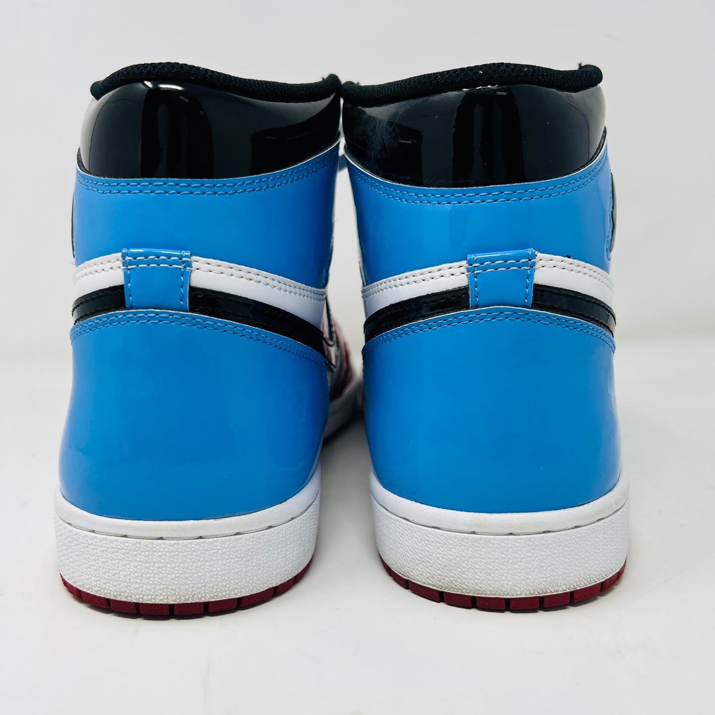 Jordan 1 Retro High Fearless UNC Chicago