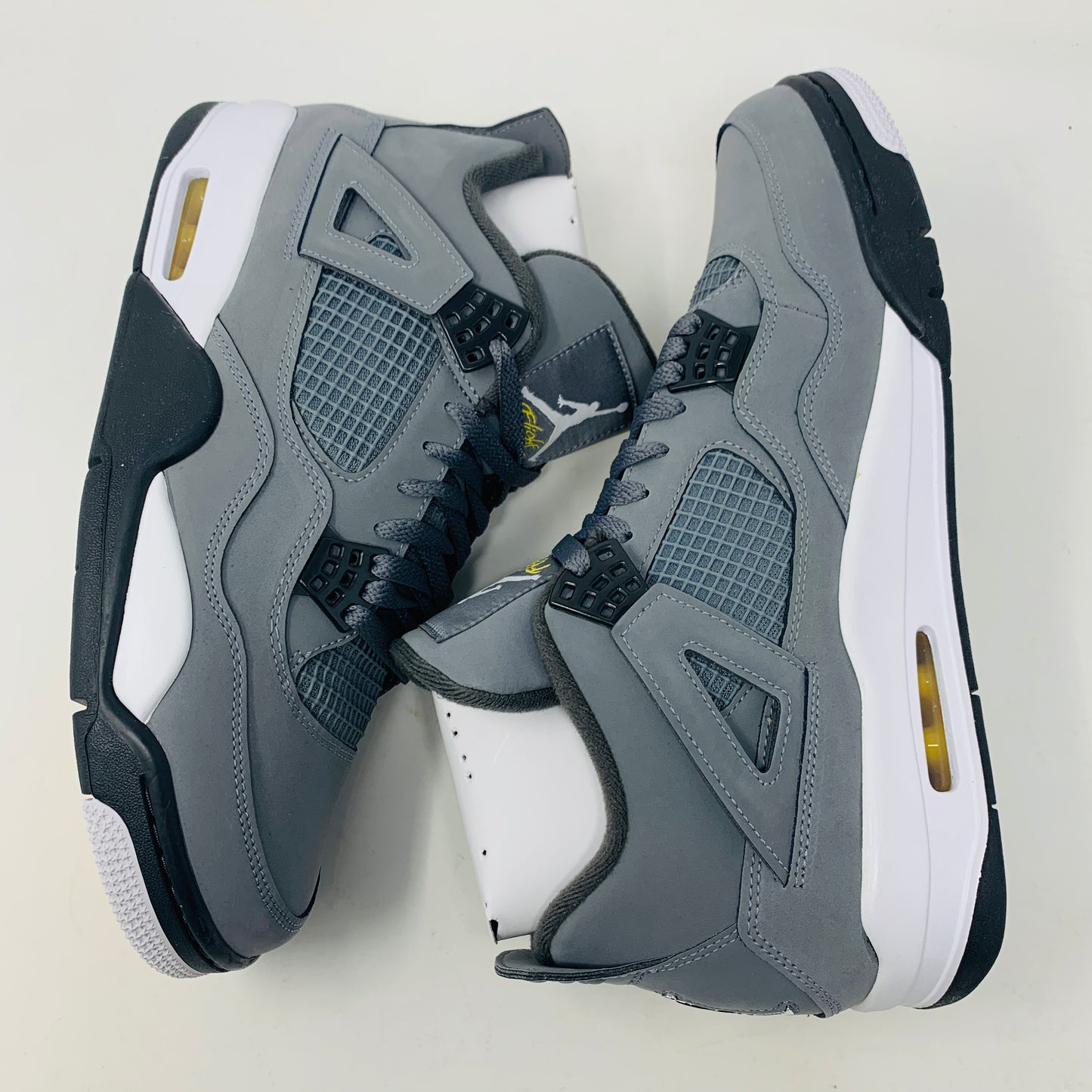 Jordan 4 Cool Grey