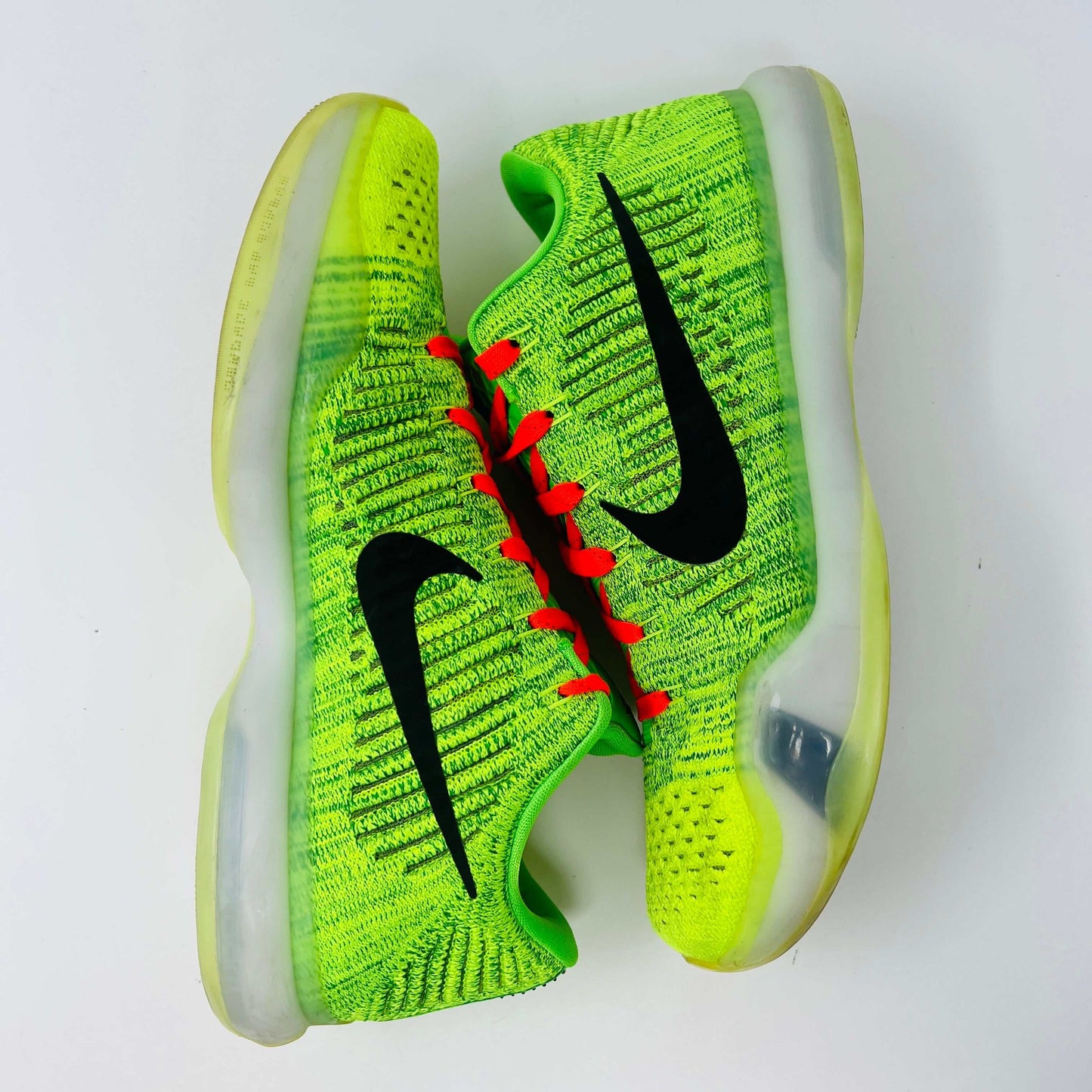 KOBE X NIKE ID GRINCH sneakers, size 9.5, clean uppers and soles, 2018 edition.