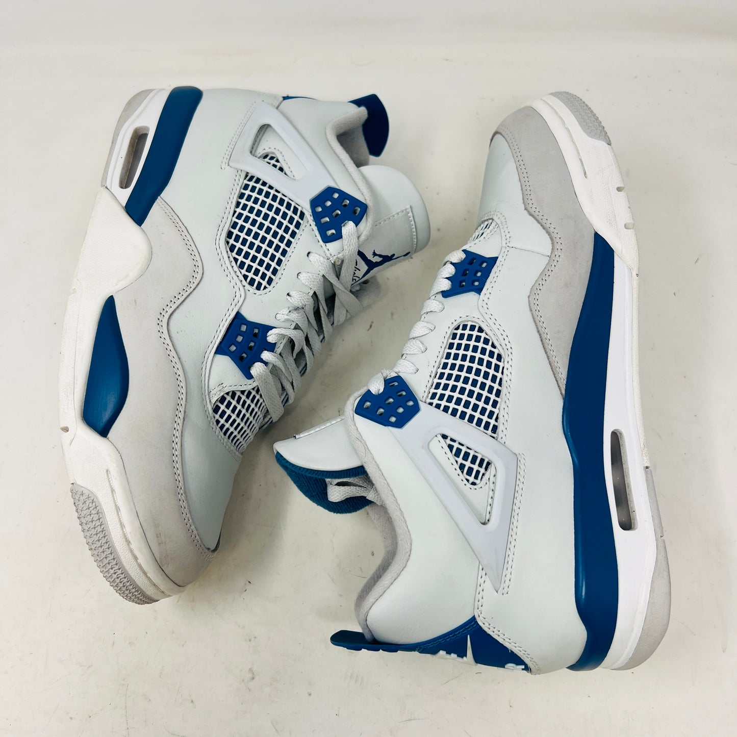Jordan 4 Retro Military Blue (2024)