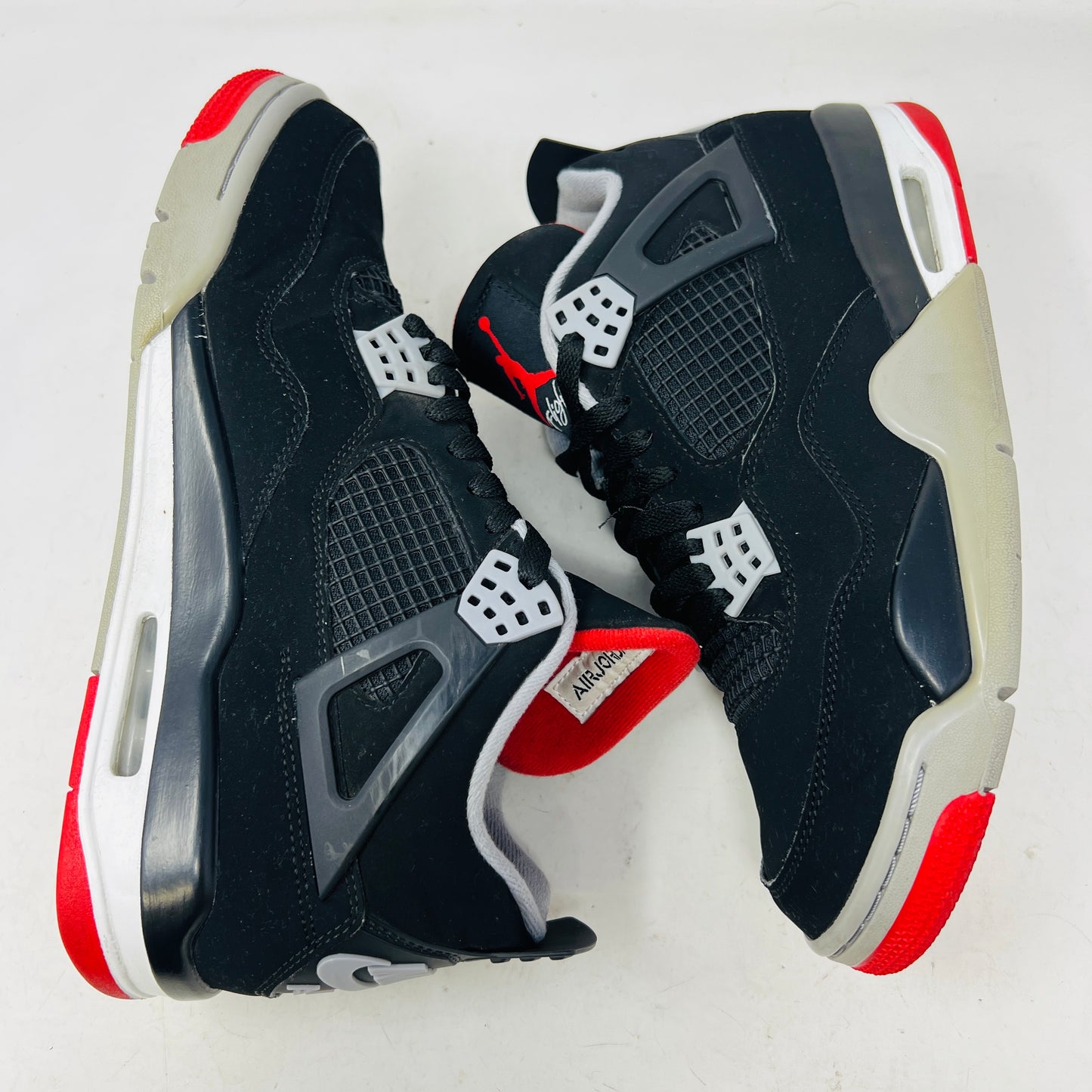 Jordan 4 Retro Bred (2019)