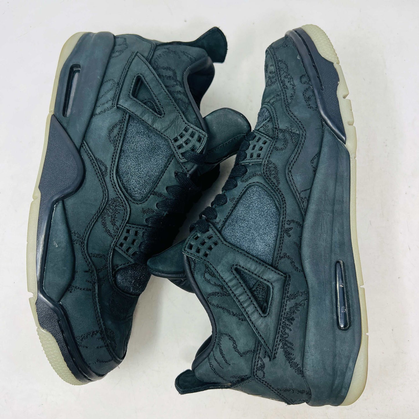 Jordan 4 Retro Kaws Black