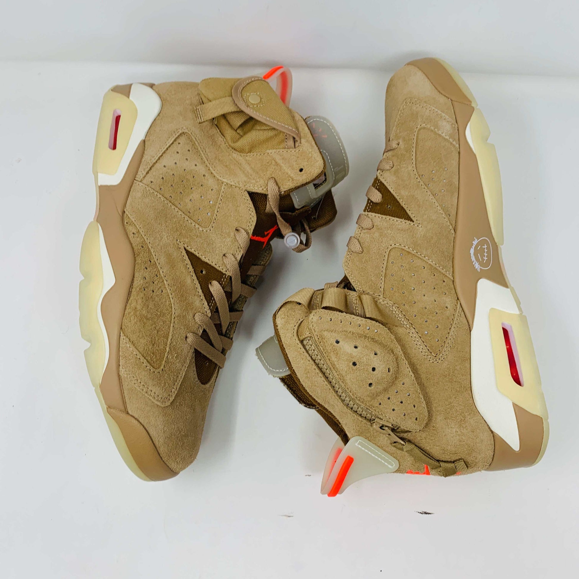 Jordan 6 Travis Scott Khaki sneakers, brand new, 2021 release with extra red and brown laces.