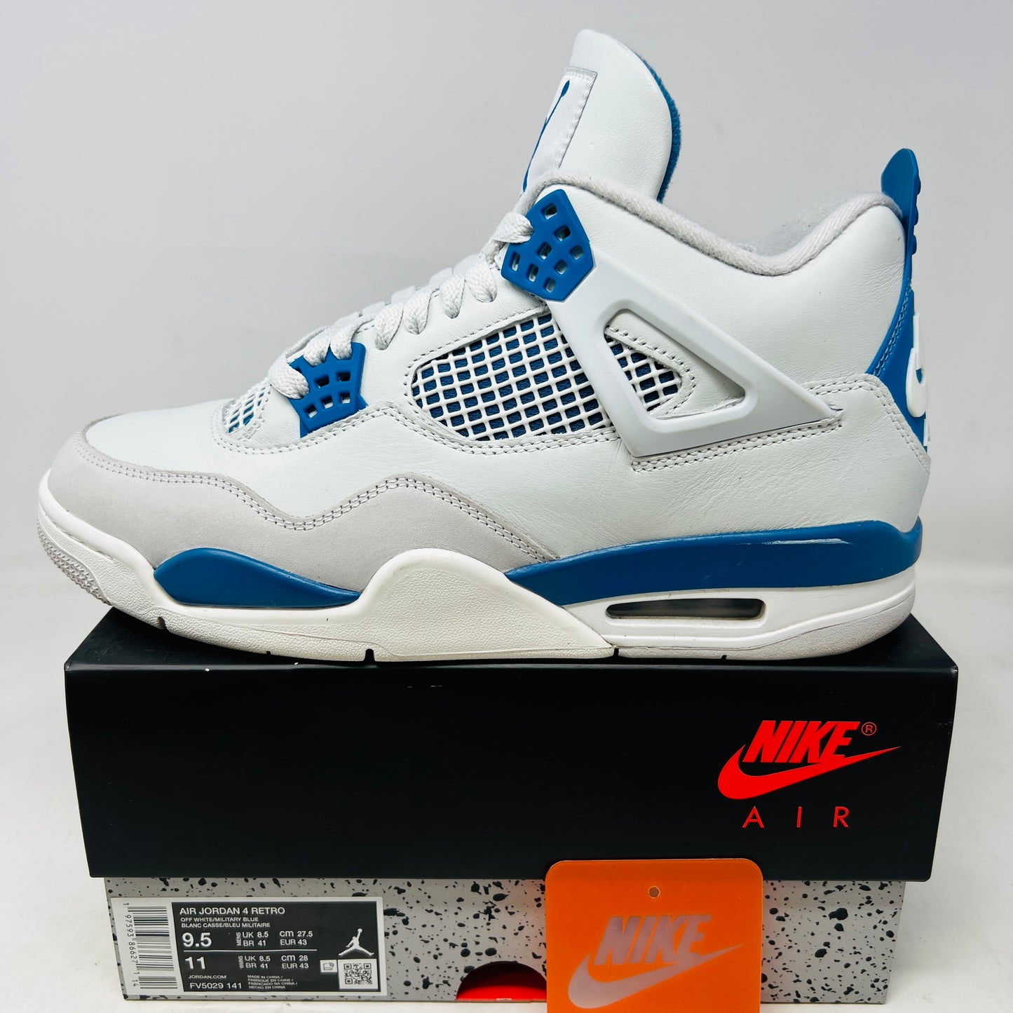 Jordan 4 Retro Military Blue (2024)