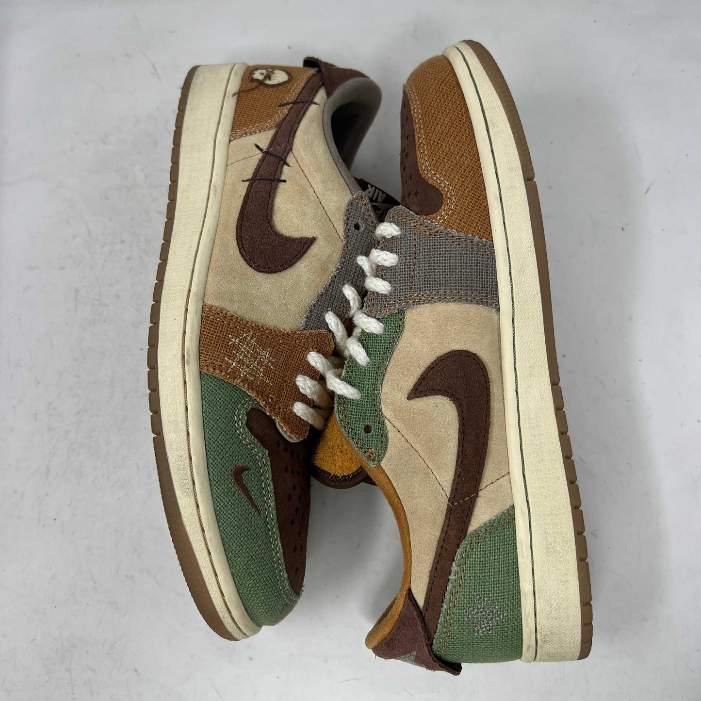Jordan 1 Retro Low OG Zion Williamson Voodoo