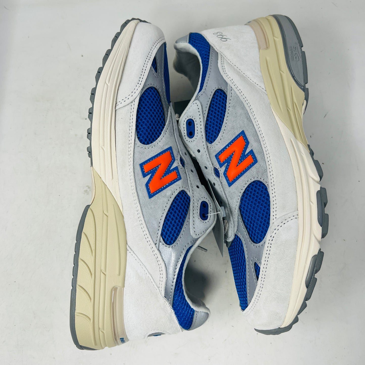 New Balance 993 MiUSA Kith Madison Square Garden Ancient Scroll