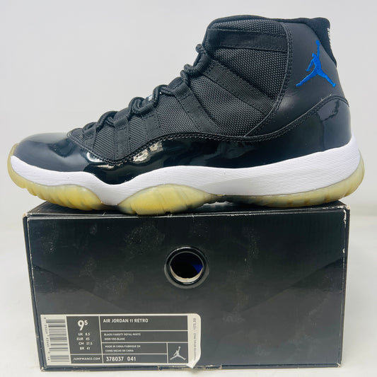 Jordan 11 Retro Space Jam (2009)