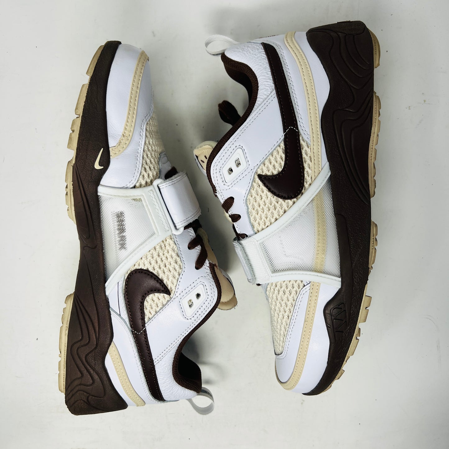 Nike Zoom Field Jaxx Travis Scott Light Chocolate