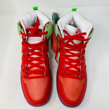 Nike SB Dunk High Strawberry Coughs