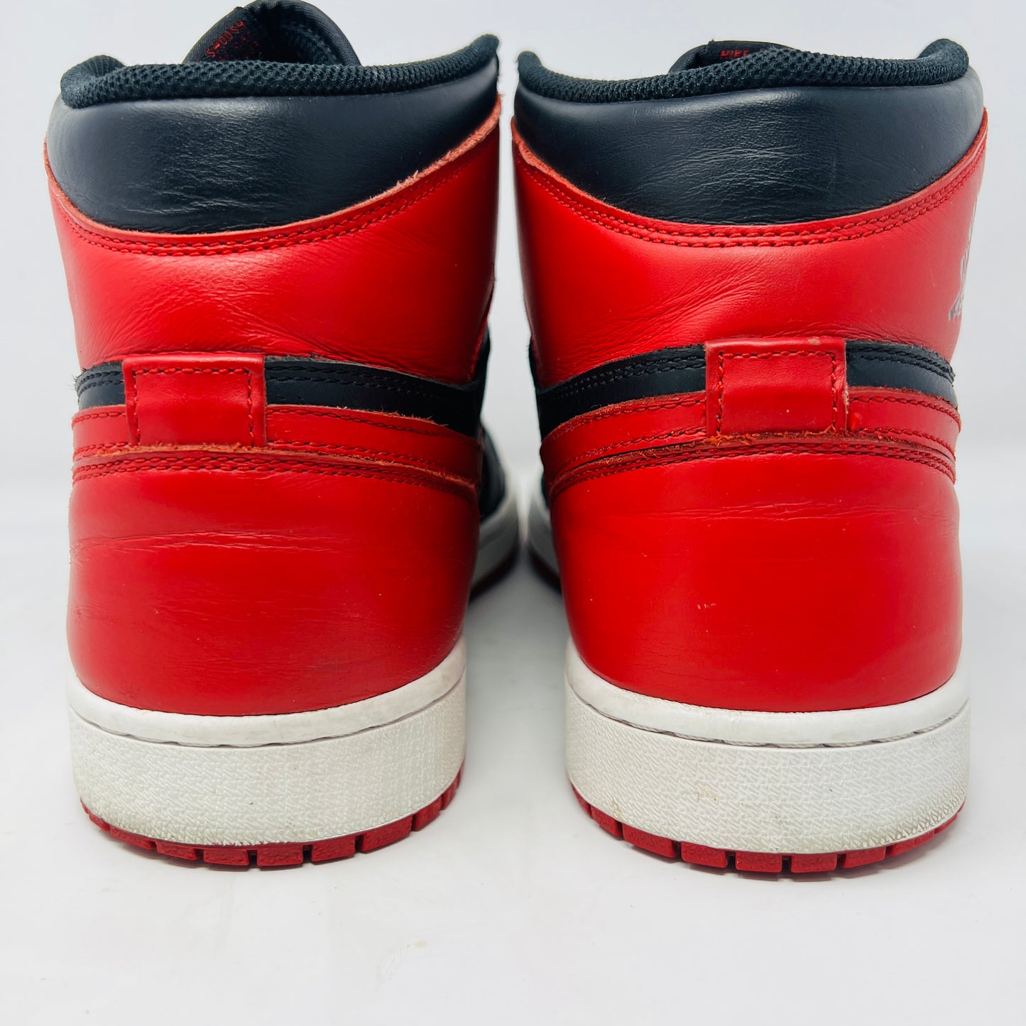 Jordan 1 Retro Bred (2013)